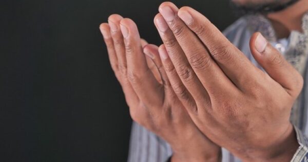 Bersyukur Dapat Dilakukan dengan Banyak Cara, Coba Berikan Contoh Sebagian dari Cara Bersyukur Tersebut