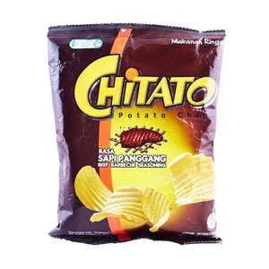 Chitato Keripik Kentang Rasa Sapi Panggang