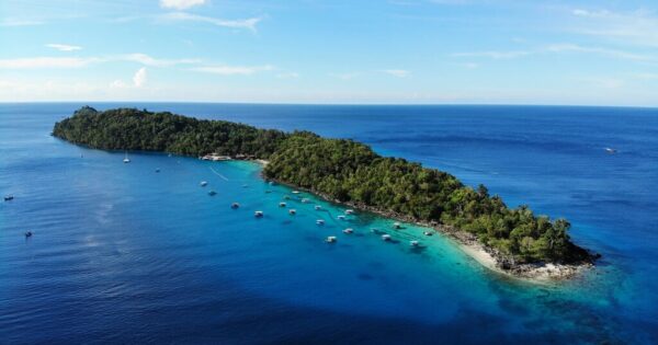 Pulau Apakah yang Terletak di Bagian Paling Barat Timur Utara dan Selatan Indonesia Inilah 4 Titik Ujungnya!