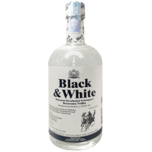 Black & White Vodka (Mengandung Alkohol +- 45,00% Vv)